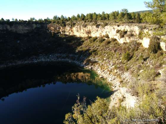 Cañada del Hoyo: Lagunas de origen kárstico