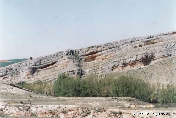 Cuevas de Ayllón