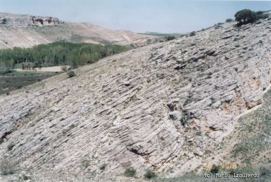 Cuevas de Ayllón