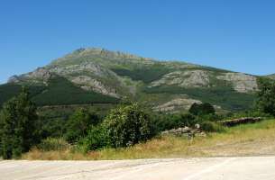 Valverde de los Arroyos: Anticlinorio de Galve