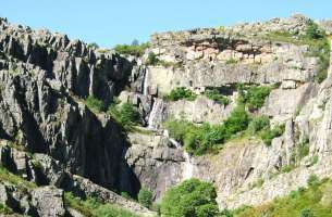 Valverde de los Arroyos: Anticlinorio de Galve