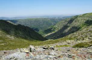 Valverde de los Arroyos: Anticlinorio de Galve