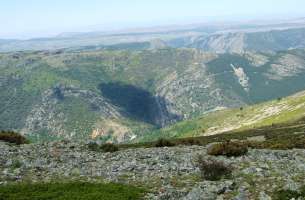 Valverde de los Arroyos: Anticlinorio de Galve