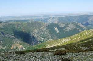 Valverde de los Arroyos: Anticlinorio de Galve