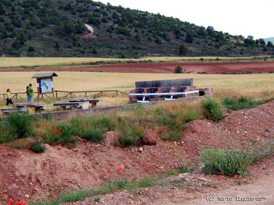 Riba de Saelices: Cueva de Los Casares